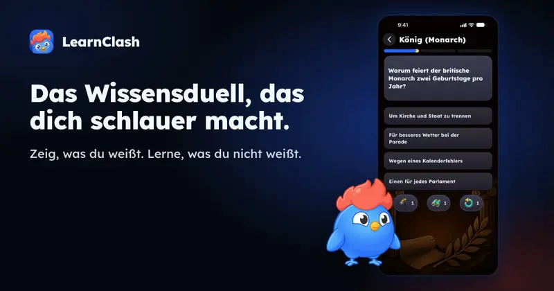 Social-Media-Bild, 1200 × 630: Key Art von LearnClash: zwei echte App-Screens, eine Duellfrage und eine von Clash erklärte Antwort, daneben das Maskottchen Clash auf dunkelblauem Hintergrund